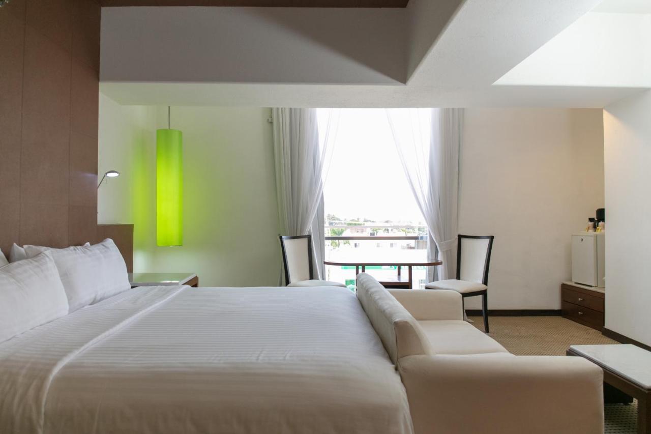 Hotel & Suites Bel Air Business Salamanca Eksteriør billede