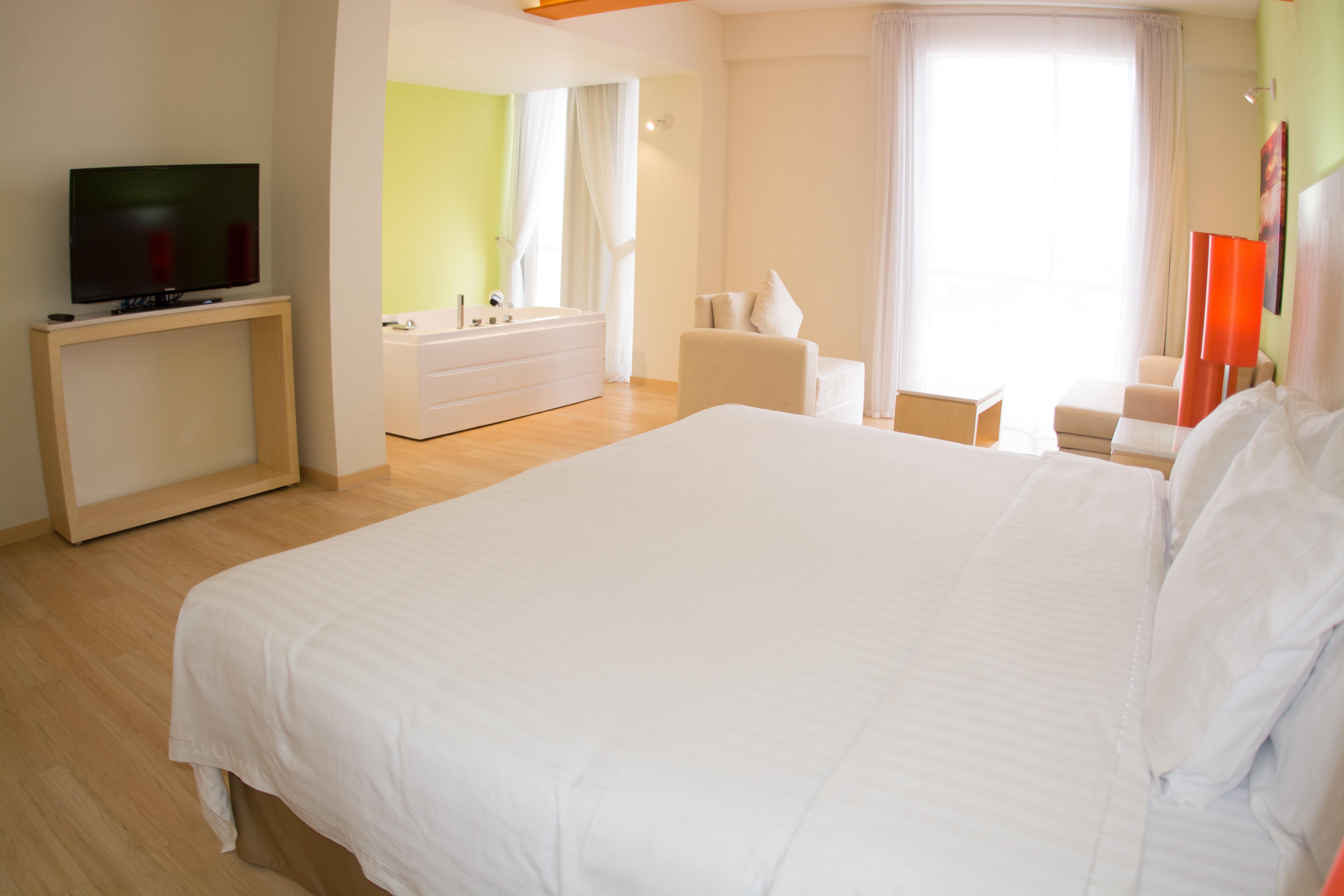 Hotel & Suites Bel Air Business Salamanca Eksteriør billede